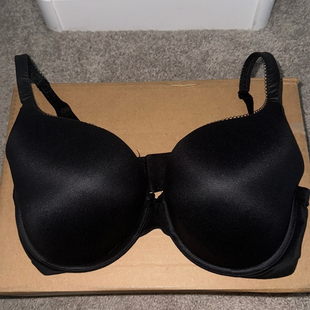 Body by Victoria perfect shape used bra